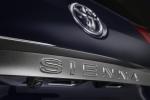 Toyota Sienna Limited 2017 года